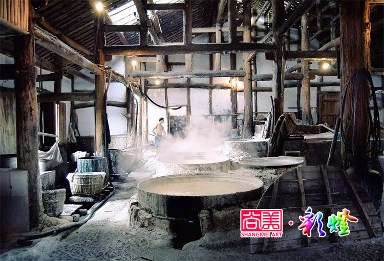 千年鹽都何以成為享譽天下的“南國燈城”？——古法熬鹽