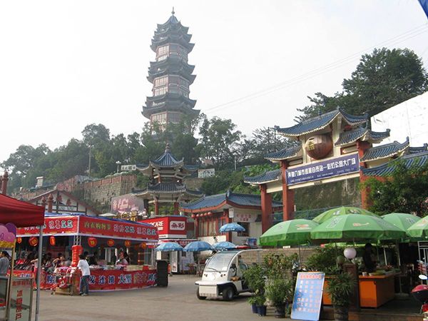 有了自貢彩燈大世界，原自貢彩燈公園將何去何從？